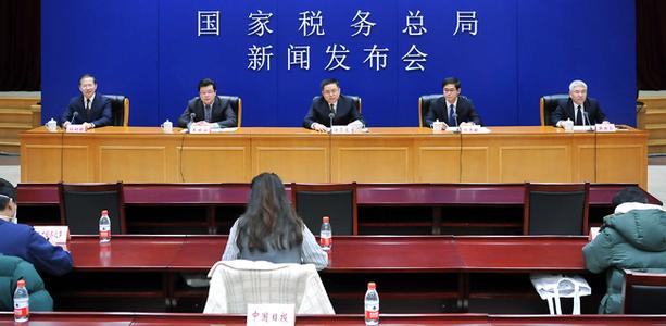 國家稅務(wù)總局啟動(dòng)“春風(fēng)行動(dòng)”，推行全國統一的“首違不罰”
